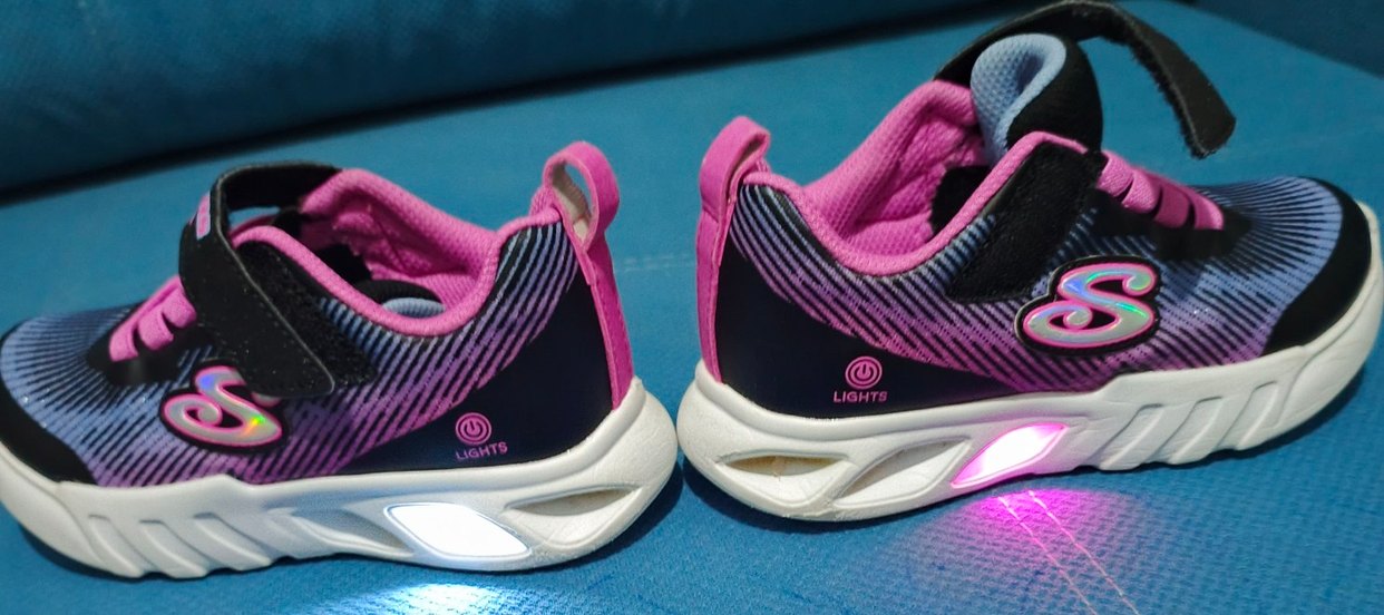 Kız Çocuk Renkli Skechers Spor Ayakkabı - Görsel 2