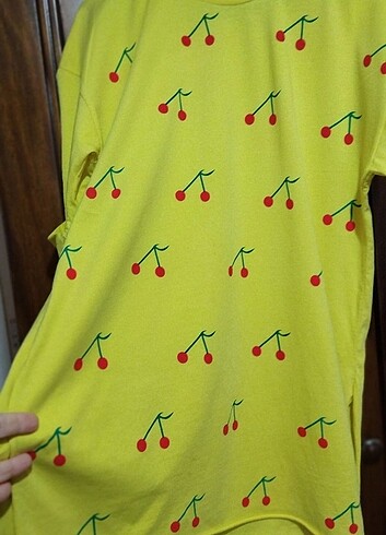 Sn uyumlu kirazlı t-shirt 