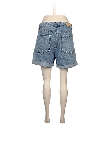 40 Beden Mango Jean / Kot Şort %70 İndirimli.
