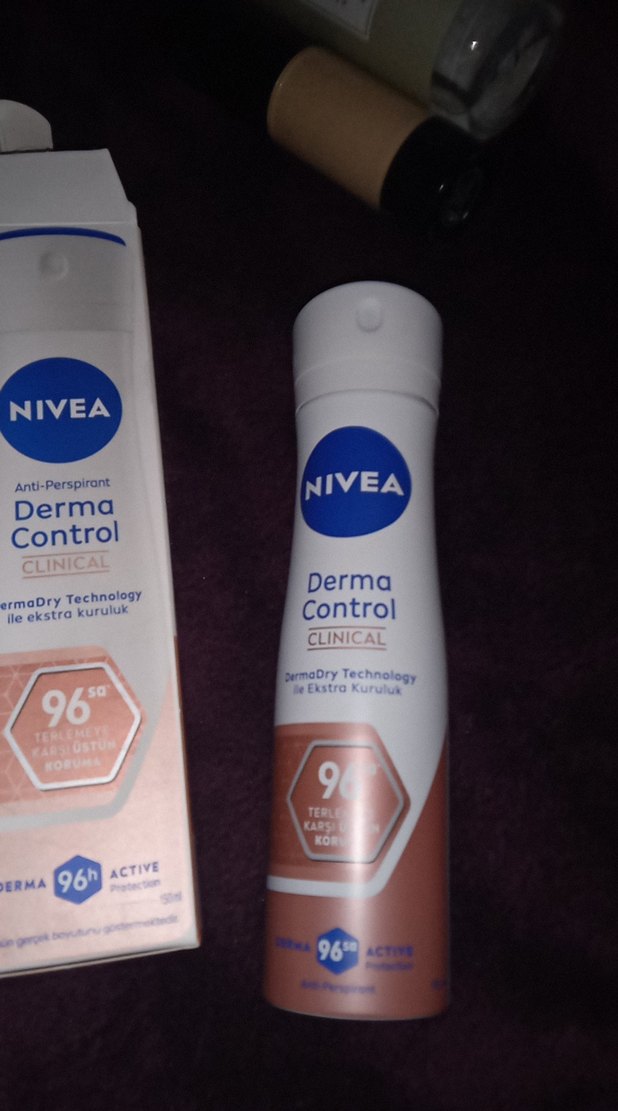 Nivea Derma Control Kadın Deodorant 96 Saat - Görsel 2