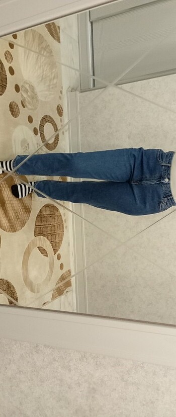 Mom Jean