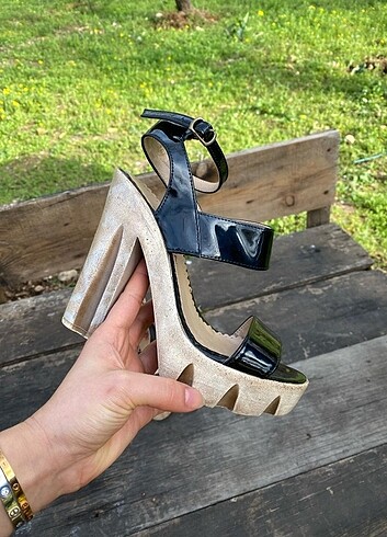 37 Beden Siyah platform ayakkabı