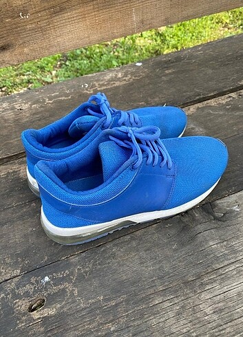 37 Beden Mavi spor ayakkabı 