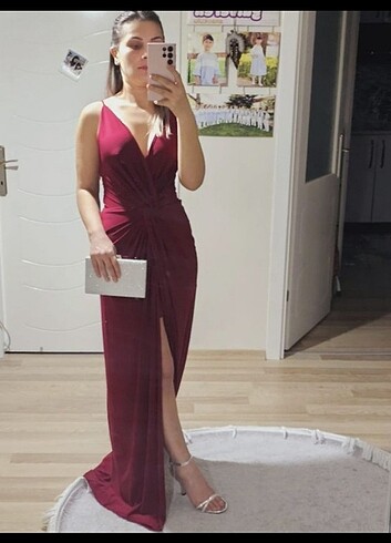Bordo abiye gece elbisesi