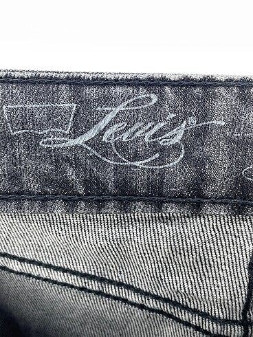 27 Beden çeşitli Renk Levis Jean / Kot %70 İndirimli.