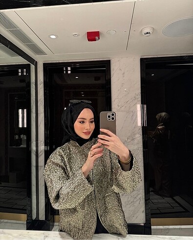 Kadriye Baştürk Ceket Tafta Gold Jakar Ceket Tesettür Modest