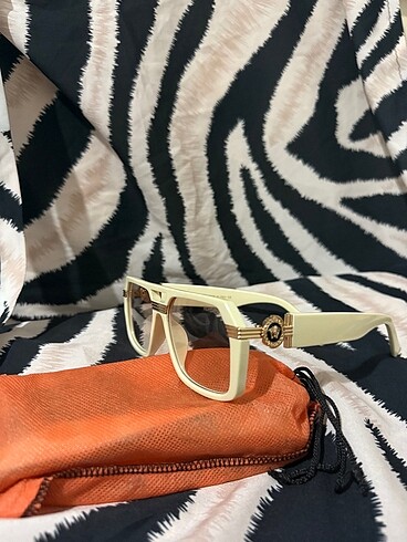 Versace gözlük