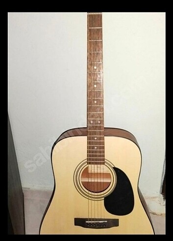 Cort marka gitar