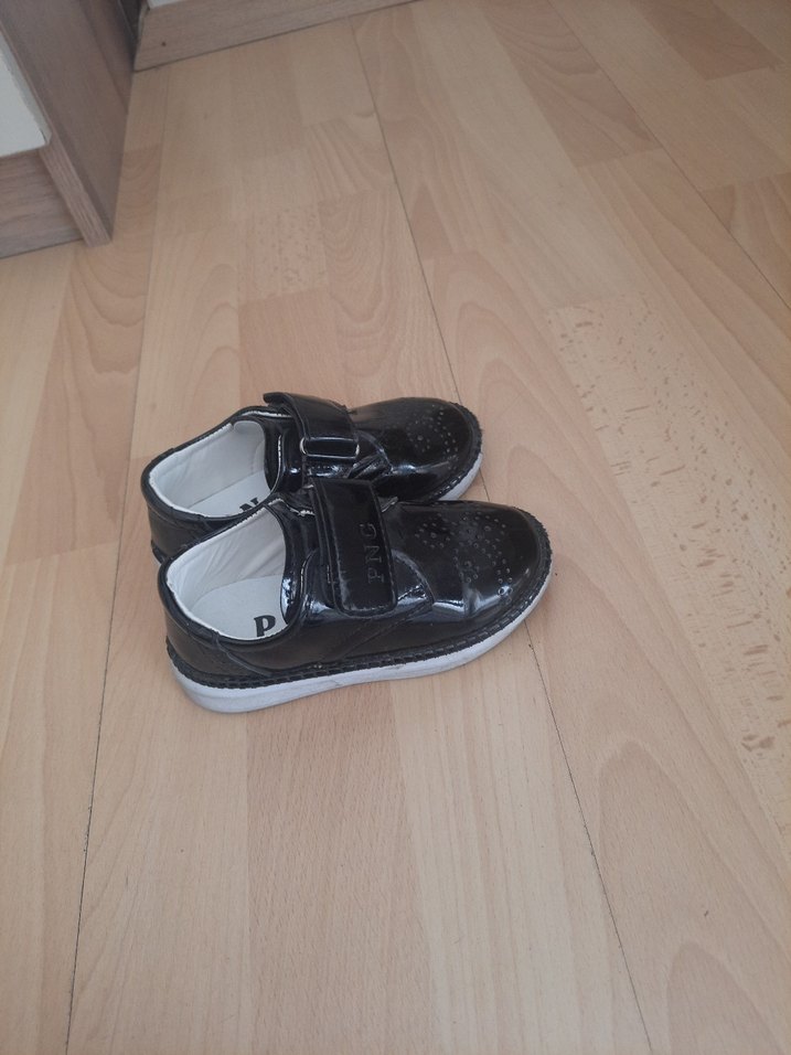 Siyah Tokalı Erkek Çocuk Özel Ayakkabı - Görsel 4