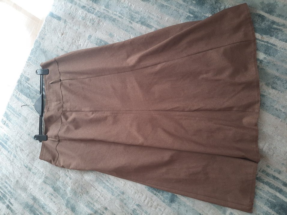 Dökümlü Kahverengi Midi Keten Etek - Görsel 2