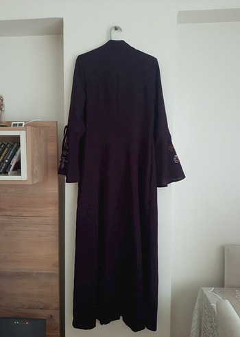 Mor İşlemeli Uzun Kadın pardesu - Görsel 4