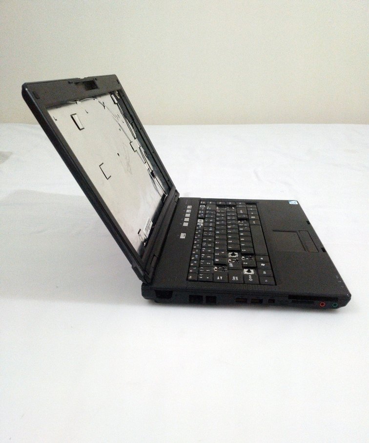 beko arçelik laptop boş kasa - Görsel 2