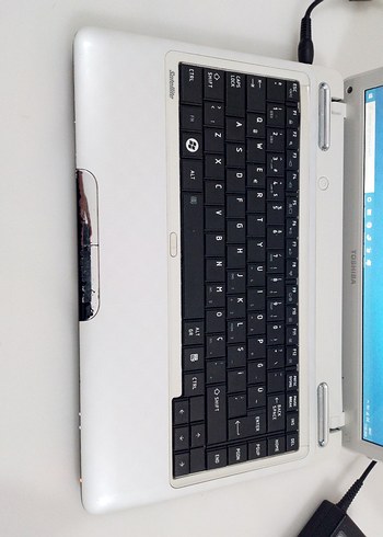 LAPTOP/TOSHIBA L735/Win 10/Kullanıma Hazır - Görsel 2