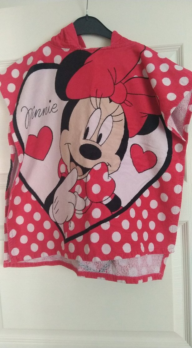 Kız Çocuk Minnie Baskılı Pembe Panço havlu - Görsel 2