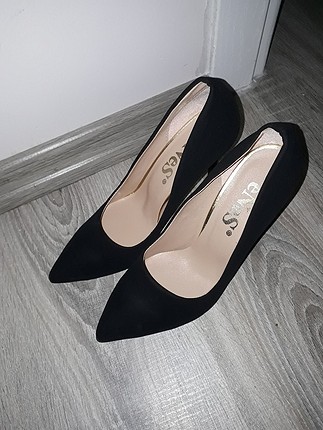 siyah Stiletto 