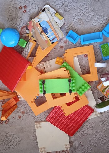 Beden 43 Parçalı Çok Renkli Eğitici Oyuncak Ev
