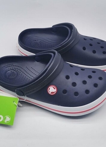 Crocs TERLİK LACİVERT ??