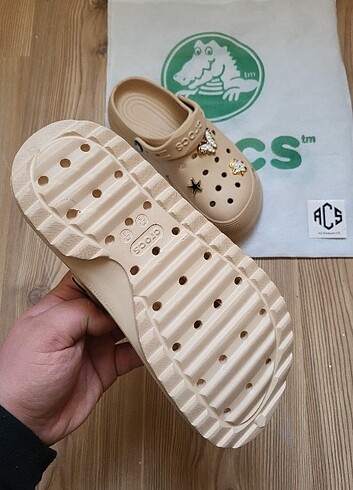 38 Beden ten rengi Renk Crocs Platform BEJ ??
