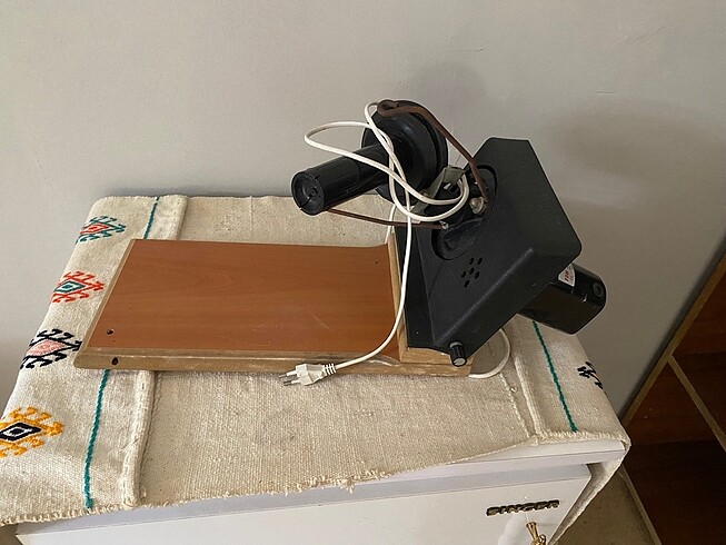 Elektrikli ip sarma makinesi