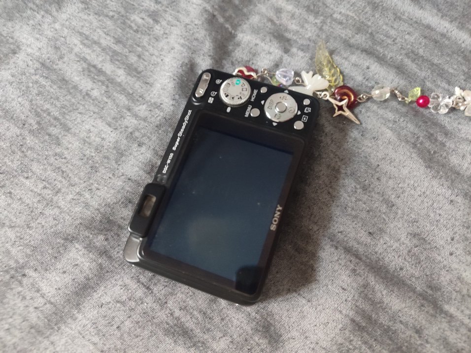 Sony Cyber-shot Dijital Kamera Siyah - Görsel 3