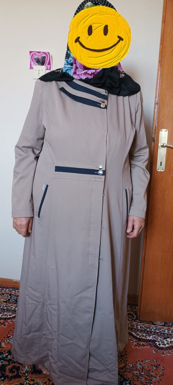 Düğmeli Bej Uzun Kadın Kaban - Görsel 2