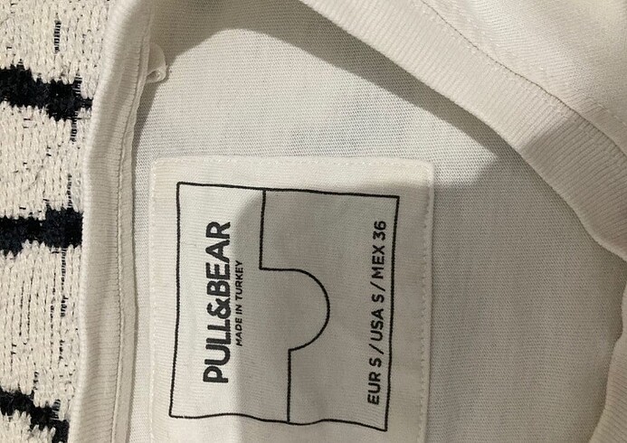 s Beden Pull Bear tshirt S