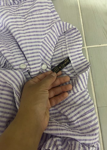 44 Beden mor Renk Omuz Fırfırlı Çizgili Gofre Elbise Lila