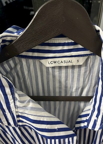 Mavi Çizgili Kısa Kollu Gömlek - Görsel 3