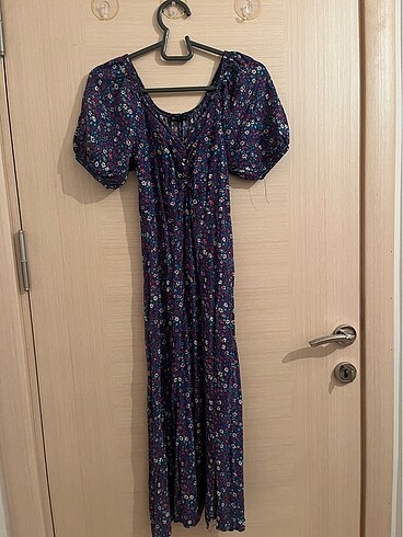 Zara Çiçeklı elbise