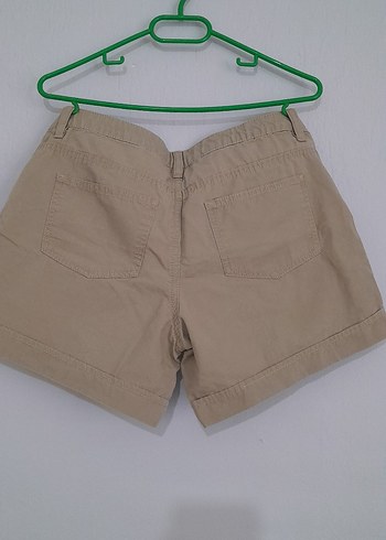 Bej Düğmeli Kadın Mini Şort - Görsel 4