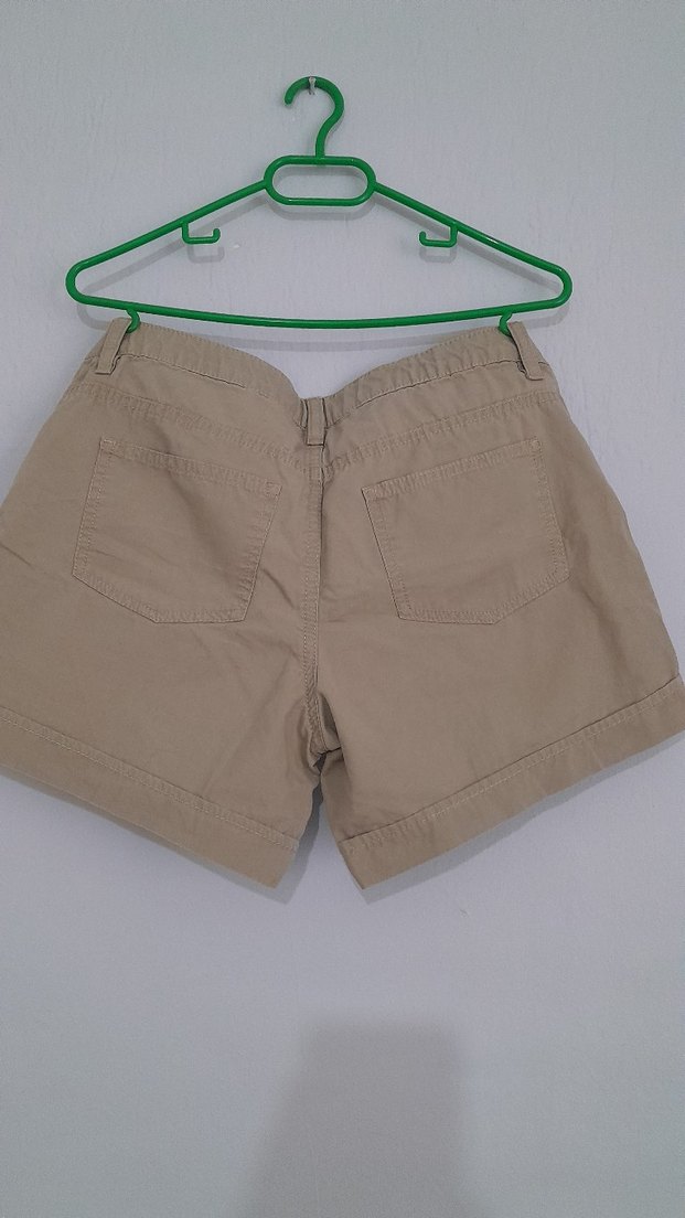 Bej Düğmeli Kadın Mini Şort - Görsel 4