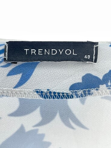 40 Beden çeşitli Renk Trendyol & Milla Uzun Elbise %70 İndirimli.