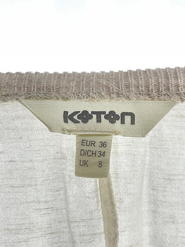 36 Beden beyaz Renk Koton Bluz %70 İndirimli.