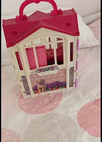 Taşınabilir Barbie evi
