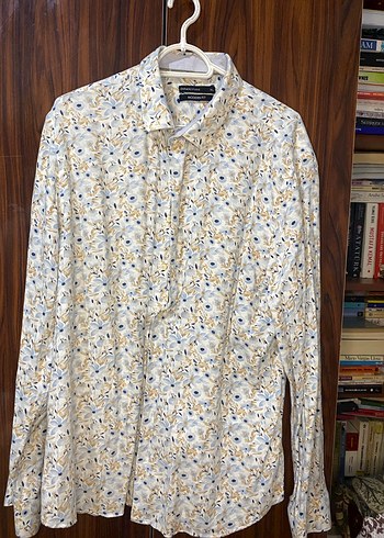 Erkek Beyaz Çiçek Desenli Uzun Kollu Gömlek - Görsel 3