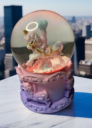 Pastel Renkli Atlı Karınca Temalı Kar Küresi - Görsel 5