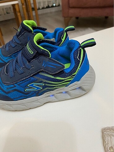 Skechers Çocuk ayakkabısı