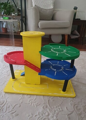 Beden Renk katlı otopark