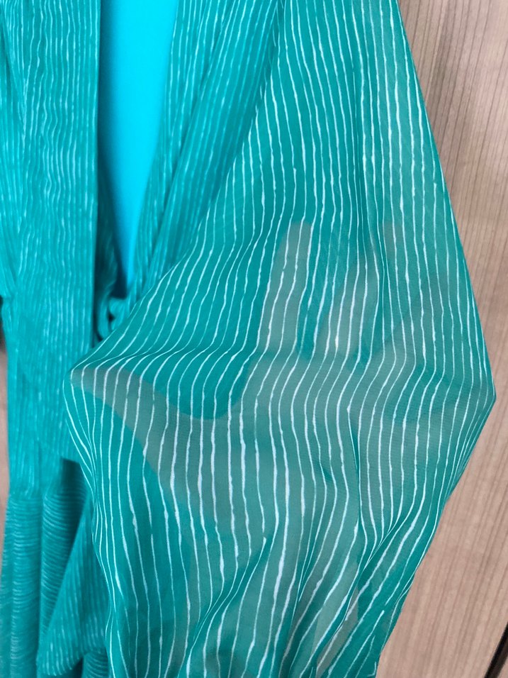 Yeşil volanlı elbise - Görsel 5