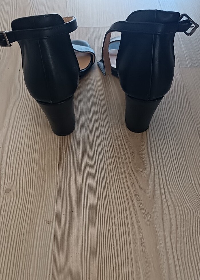 Bantlı ayakkabı  - Görsel 2