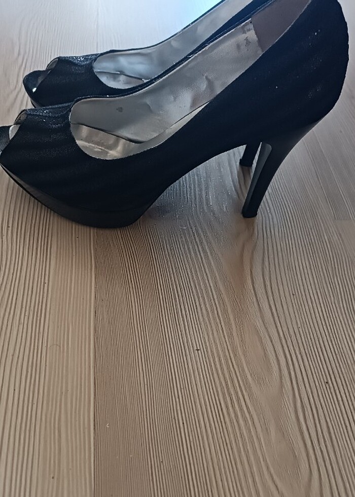 Dolgu topuk simli abiye ayakkabı  - Görsel 3