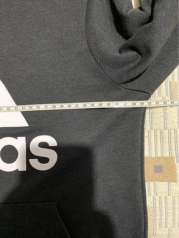 12-13 Yaş Beden Adidas çocuk kapşonlu sweat