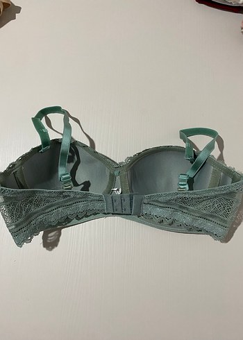 Dolgusuz Dantelli Sütyen - Görsel 2