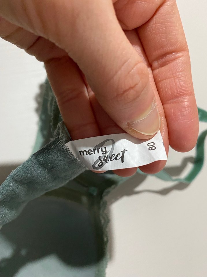 Dolgusuz Dantelli Sütyen - Görsel 3