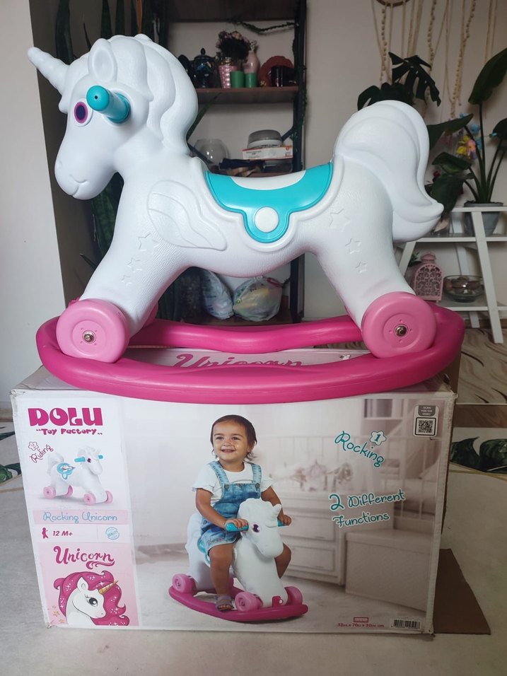 Beyaz Unicorn Sallanan At Oyuncak ve Aktıve masası  DOLU OYUNCAK - Görsel 3