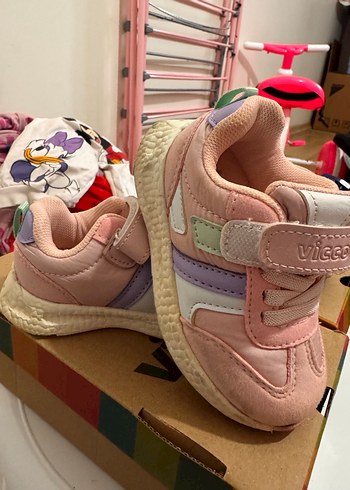 Vicco 22 Kız Çocuk Pembe Cırtlı Spor Ayakkabı - Görsel 8
