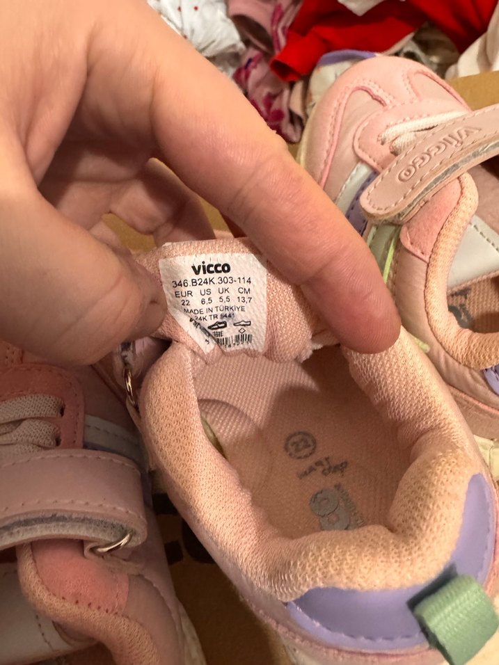 Vicco 22 Kız Çocuk Pembe Cırtlı Spor Ayakkabı - Görsel 4