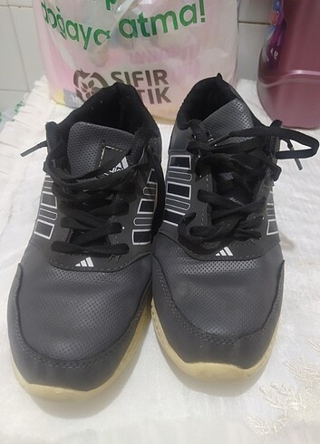 Adidas ayakkabı