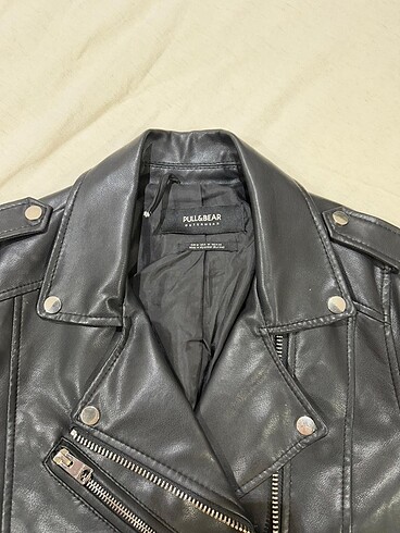 Pull and Bear deri ceket