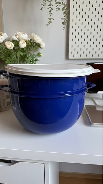 Tupperware Tuperware